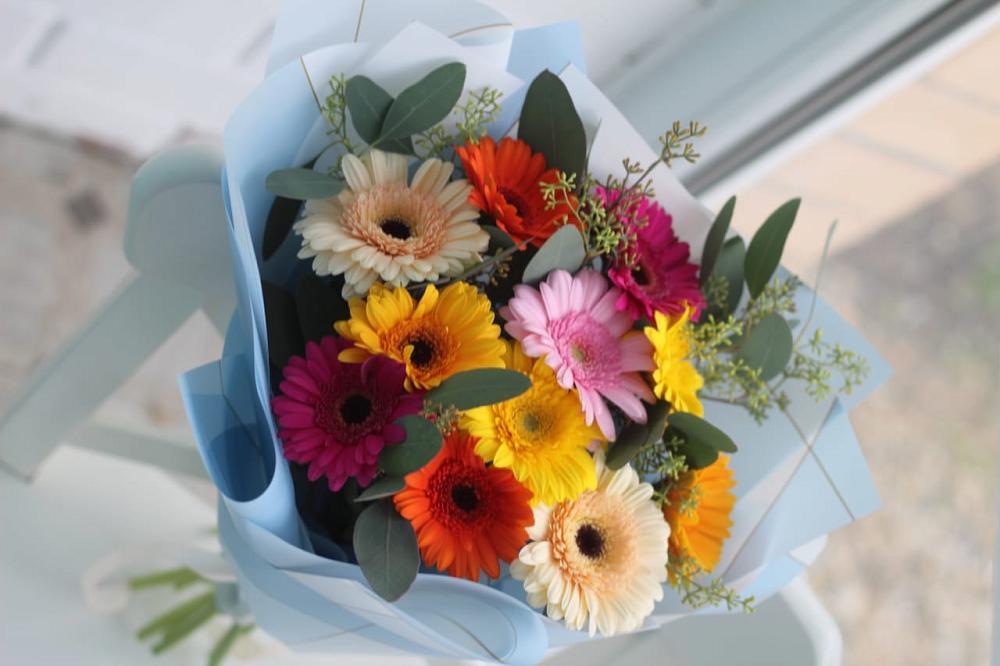 Букет цветов из: Герберы в Михайловке Приморский край