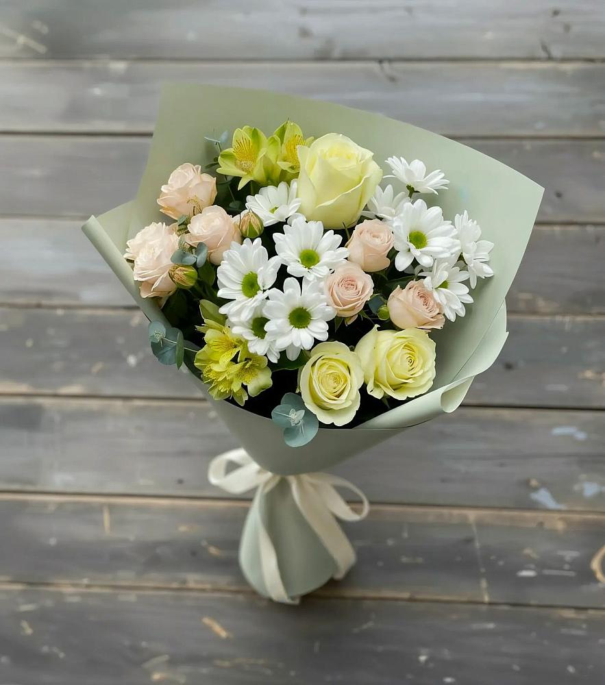 Букет цветов из: Альстромерии, Розы и Хризантемы в Михайловке Приморский край