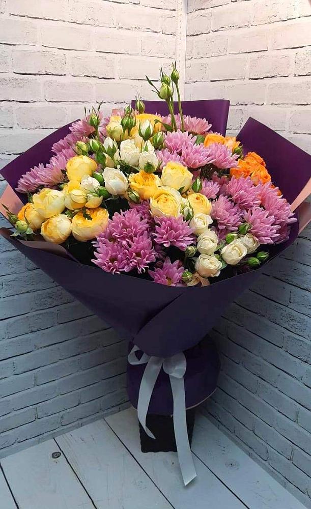 Букет цветов из: Хризантемы и Розы в Михайловке Приморский край