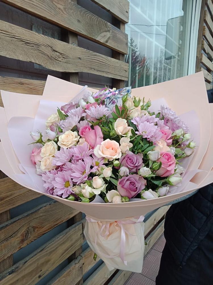 Букет цветов из: Розы и Хризантемы в Михайловке Приморский край