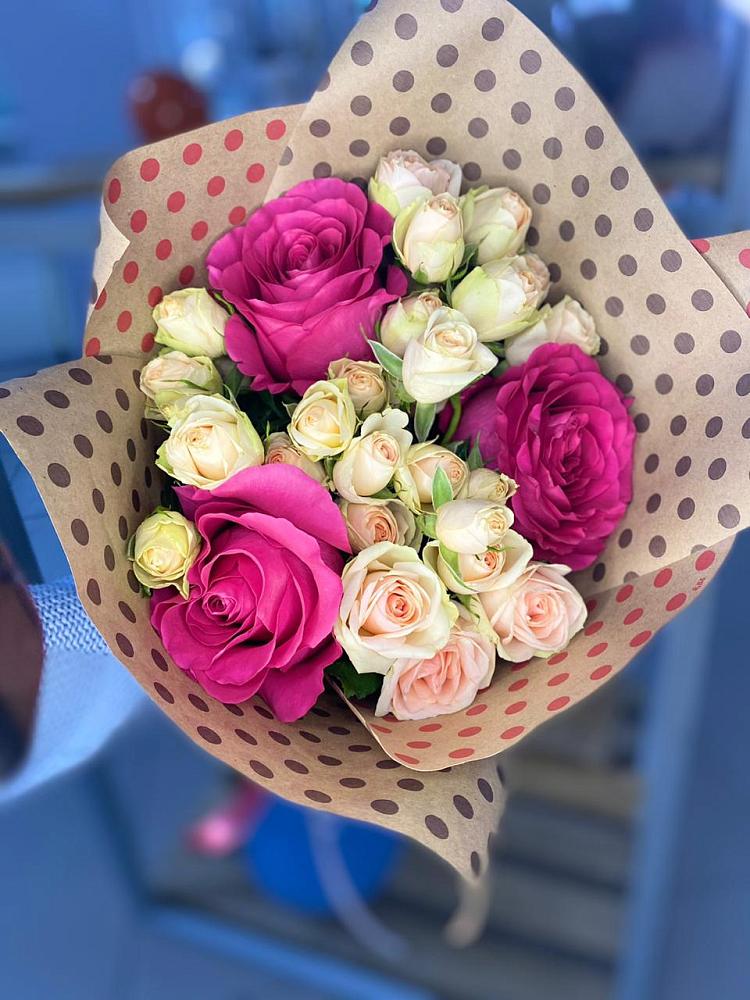 Букет цветов из: Розы в Михайловке Приморский край