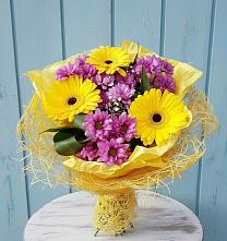 Букет цветов из:  Хризантемы и Герберы в Михайловке Приморский край