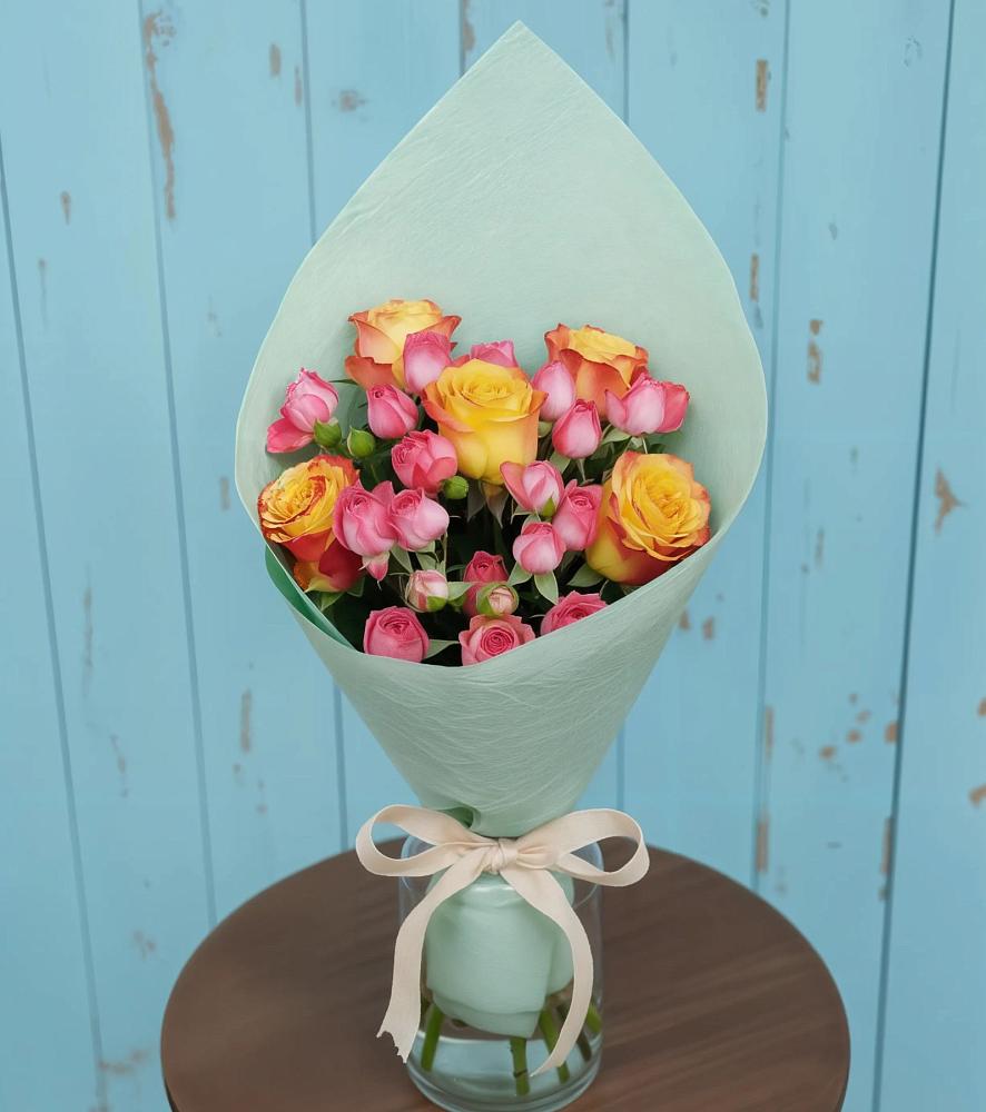 Букет цветов из: Розы в Михайловке Приморский край