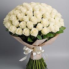 Букет 101 беля роза Белоснежка в Михайловке Приморский край