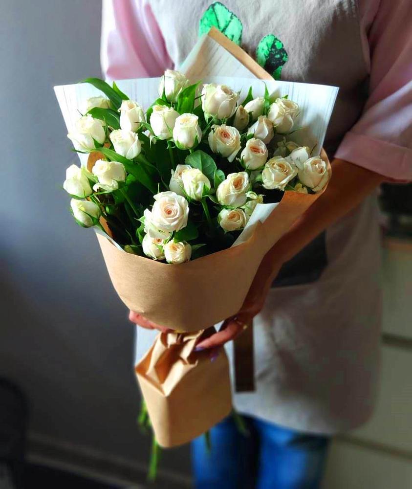 Букет цветов из: Розы в Михайловке Приморский край