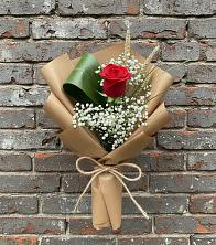 Букет цветов из:  Розы в Михайловке Приморский край