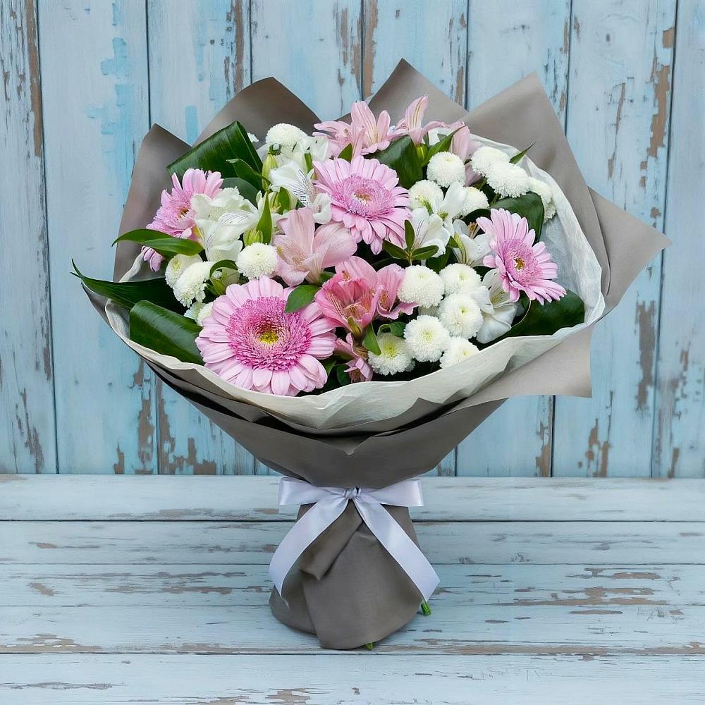 Букет цветов из: Герберы, Альстромерии и Хризантемы в Михайловке Приморский край