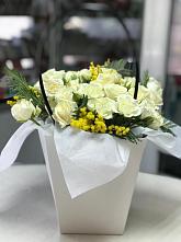 Цветочная композиция из Розы  в Михайловке Приморский край