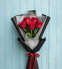 Букет цветов из:  Розы в Михайловке Приморский край