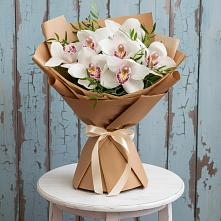 Букет цветов из:  Орхидеи и Розы #REPLACE_PRED# Михайловке Приморский край